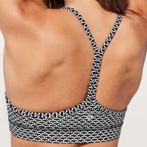 Lululemon Flow Y Nulu Sports Bra in Black White Monochromic size 10